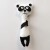 Ręcznie robiony magnes na lodówkę  z filcu Panda czarno biała złożone ręce