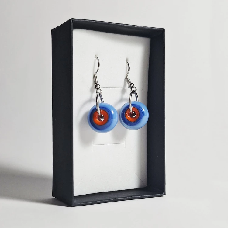 Kolorowe Kręgi ręcznie wykonane dwa kolczyki ze szkła artystycznego  lampwork  w pionie w pudełku Niebieski z pomarańczowym